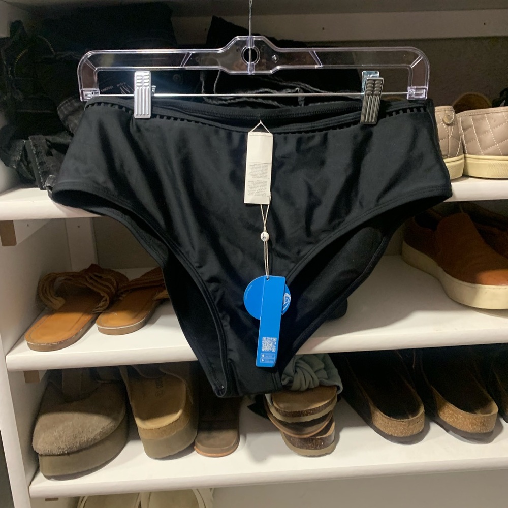 Cupshe Black Bikini Bottoms